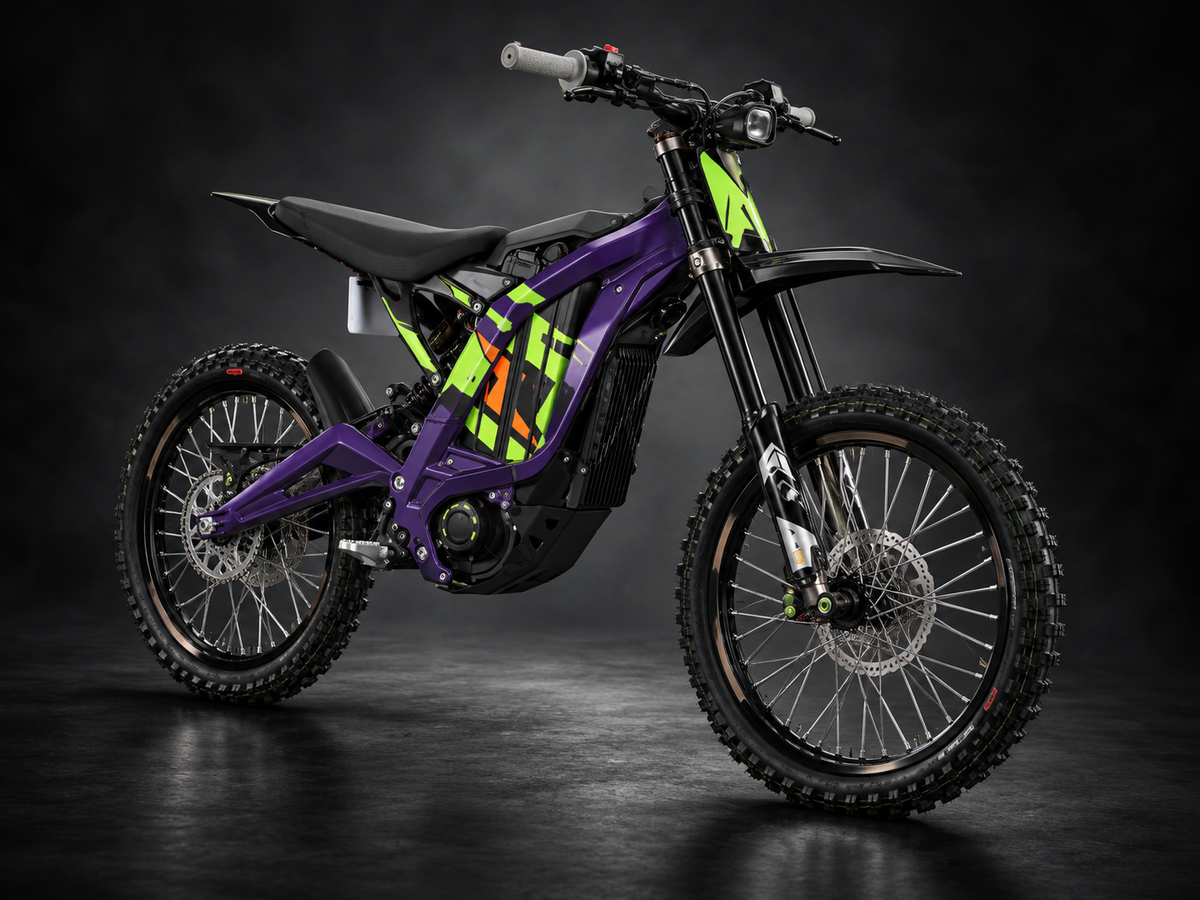 Violet Phantom — Trois quarts